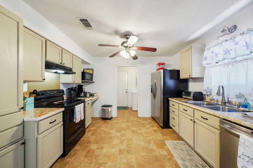 Galveston Beach House Family/Pet Friendly מראה חיצוני תמונה